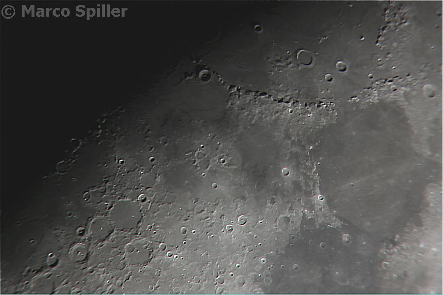 Viaggiando su due terzi di luna